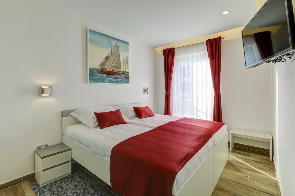 Viras Luxury Holiday Premantura Exteriér fotografie