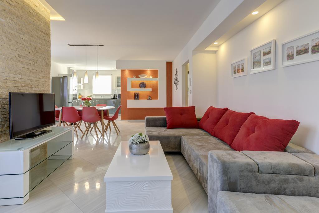 Viras Luxury Holiday Premantura Exteriér fotografie