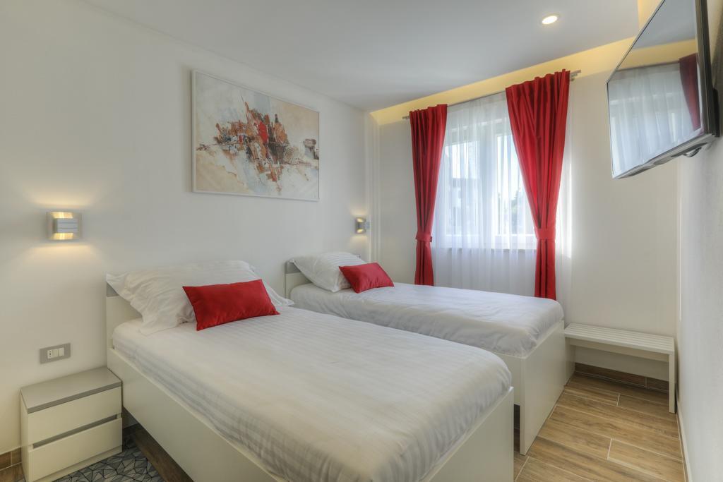 Viras Luxury Holiday Premantura Exteriér fotografie