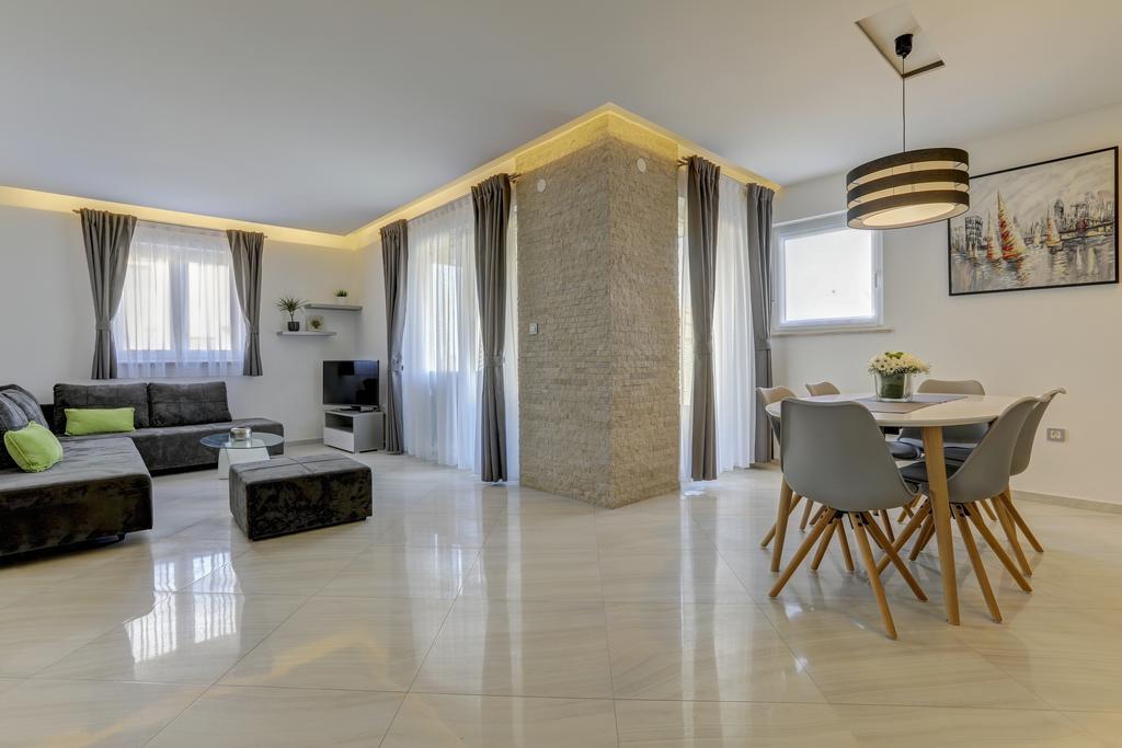 Viras Luxury Holiday Premantura Exteriér fotografie